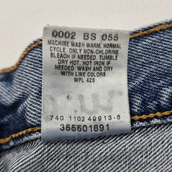 Levis 550 Relaxed Fit Denim Shorts Mens 38 Medium Wash Blue Cotton Vintage - Picture 6 of 16